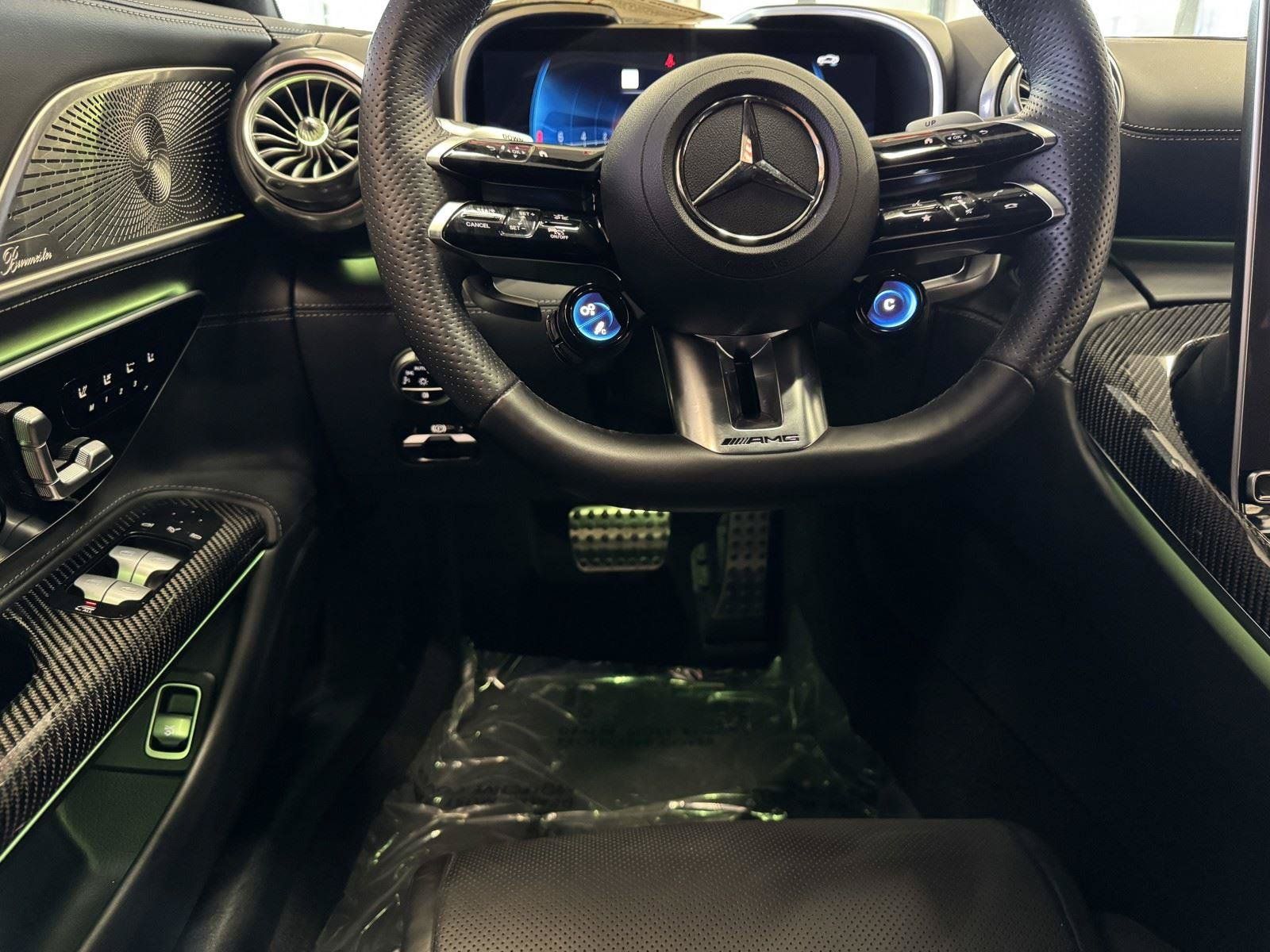 Used 2022 Mercedes-Benz SL 63 AMG 4MATIC image 11