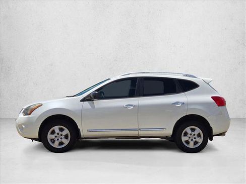 Used 2014 Nissan Rogue S w/ Convenience Package FWD image 8
