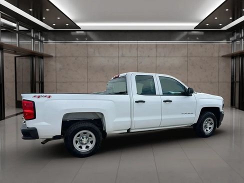 Used 2017 Chevrolet Silverado 1500 W/T AWD/4WD image 4