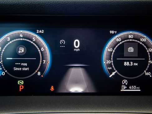 Certified 2025 Volkswagen Tiguan S FWD image 40