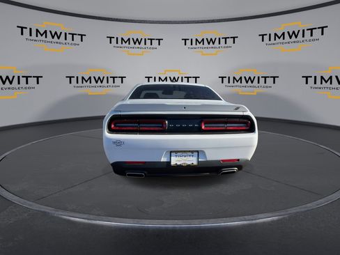Used 2021 Dodge Challenger SXT image 25