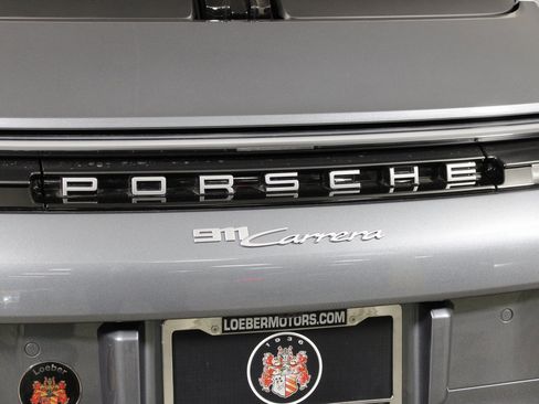 Used 2025 Porsche 911 Carrera image 18