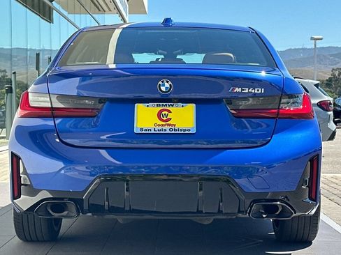 Used 2025 BMW M340i RWD image 4
