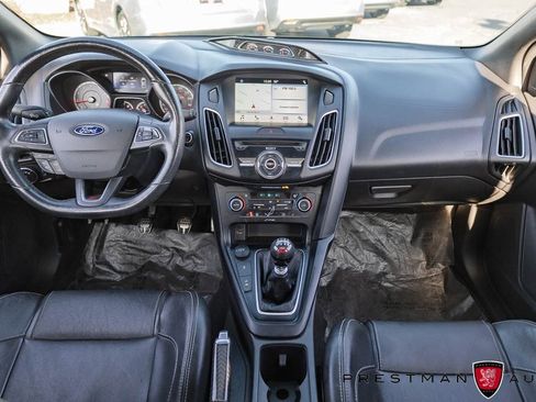 Used 2018 Ford Focus ST w/ Equipment Group 402A image 39