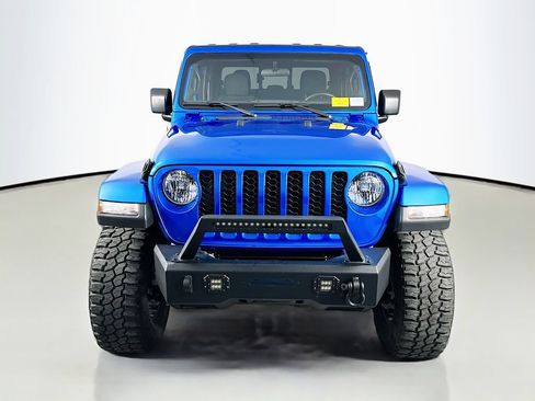 Used 2022 Jeep Gladiator Sport AWD/4WD image 2