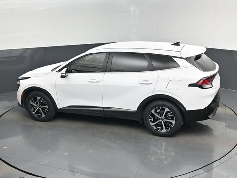 Certified 2024 Kia Sportage EX image 42