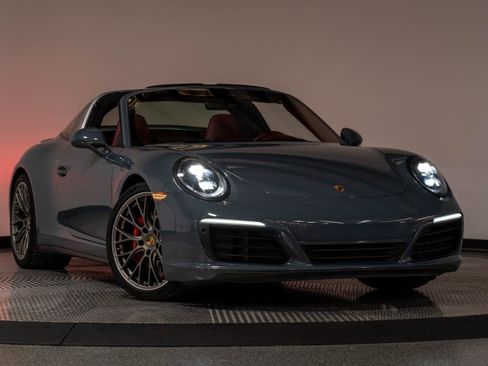 Used 2017 Porsche 911 Targa 4S AWD/4WD image 37