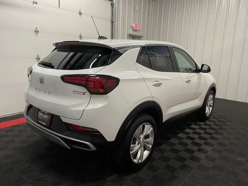 Used 2024 Buick Encore GX Preferred FWD image 4