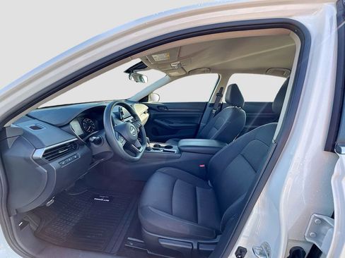Used 2024 Nissan Altima 2.5 S image 20