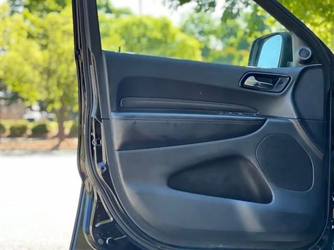Used 2023 Dodge Durango R/T AWD/4WD image 10