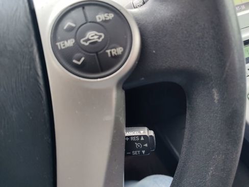 Used 2014 Toyota Prius Prime Plug-In Hybrid image 29