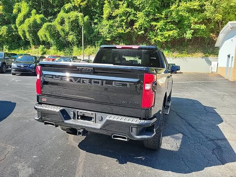 Certified 2025 Chevrolet Silverado 1500 Custom Trail Boss w/ Midnight Edition AWD/4WD image 9