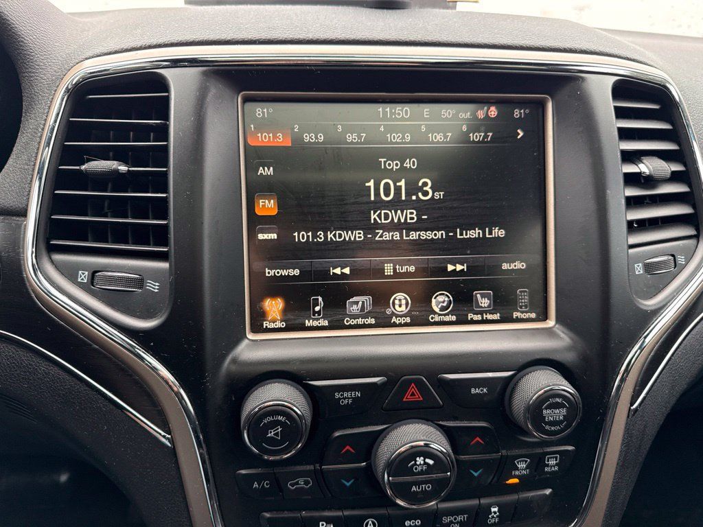 Used 2017 Jeep Grand Cherokee Limited w/ Luxury Group II AWD/4WD image 13