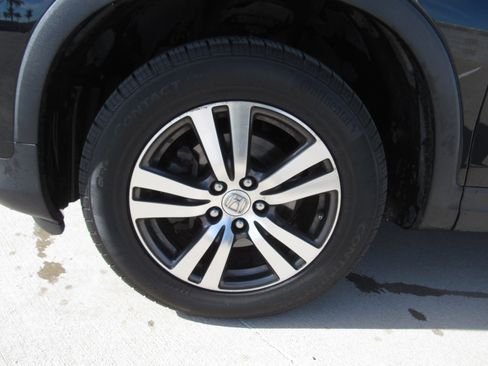 Used 2017 Honda Pilot EX-L image 4