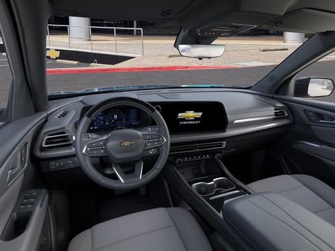 New 2026 Chevrolet Traverse LT w/ Enhanced Driving Package image 15