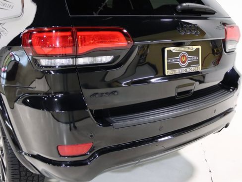 Used 2019 Jeep Grand Cherokee Altitude image 67