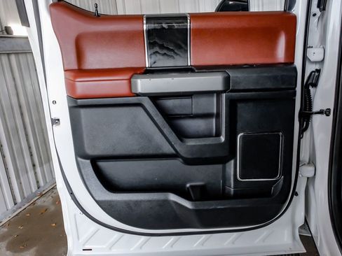 Used 2018 Ford F350 Platinum w/ Platinum Ultimate Package image 46