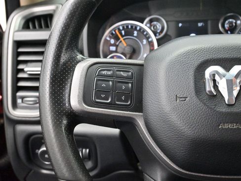 Used 2019 RAM 3500 Tradesman w/ Chrome Appearance Group image 16