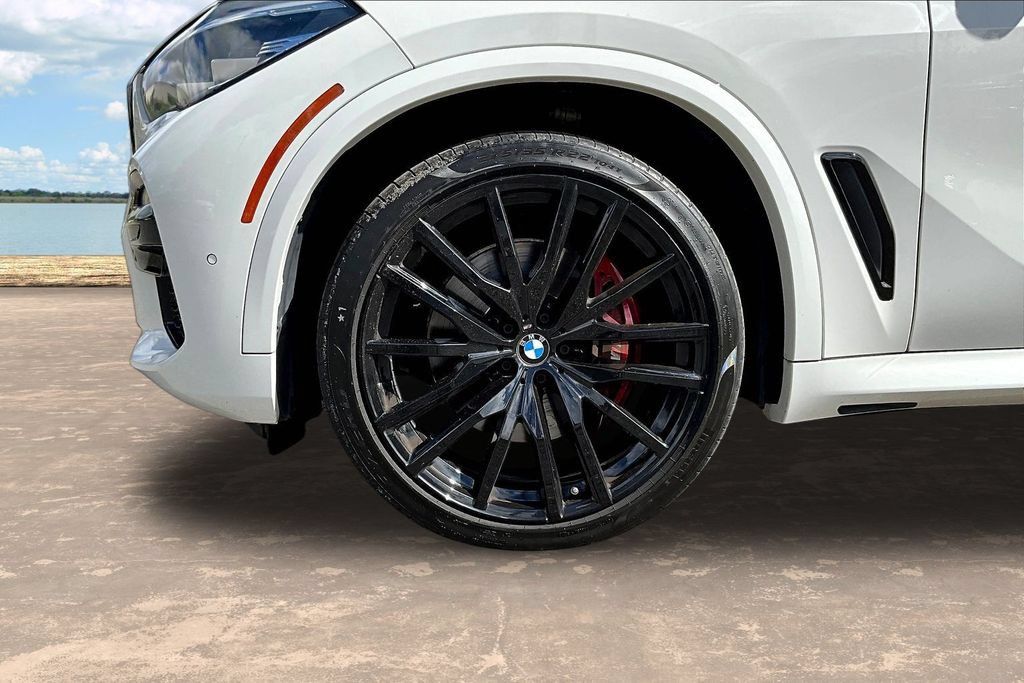 Used 2021 BMW X5 sDrive40i w/ M Sport Package RWD image 35