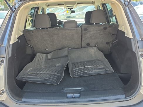 Used 2023 Nissan Rogue S FWD image 9