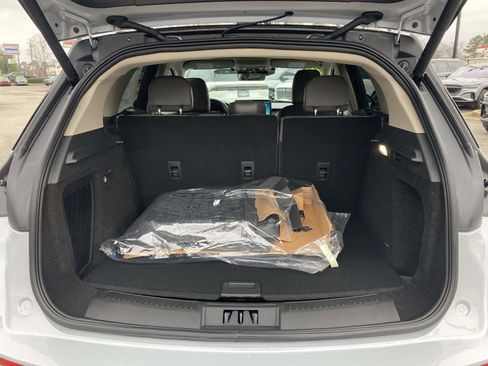 New 2026 Lincoln Corsair Premiere image 15