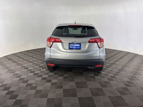 Used 2018 Honda HR-V EX image 7