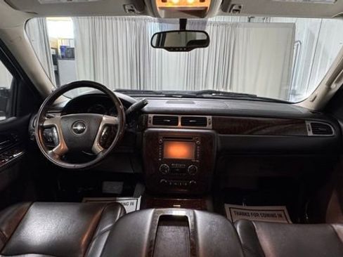 Used 2013 GMC Sierra 2500 Denali w/ Snow Plow Prep Package AWD/4WD image 10