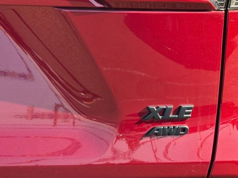 Used 2024 Toyota RAV4 XLE w/ Convenience Package AWD/4WD image 23