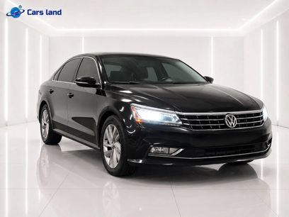 Used 2018 Volkswagen Passat 2.0T SE