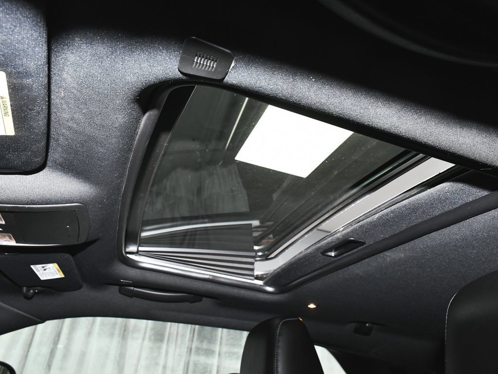 Used 2022 Dodge Challenger R/T Scat Pack RWD image 44