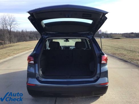 Used 2024 Chevrolet Equinox LS image 5