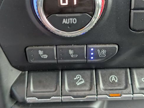 Used 2021 GMC Sierra 1500 SLT AWD/4WD image 21