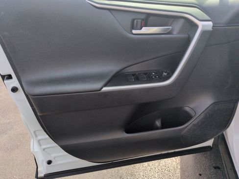 Used 2021 Toyota RAV4 XSE w/ XSE Grade Weather Package image 10