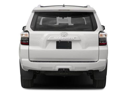 Certified 2017 Toyota 4Runner SR5 Premium AWD/4WD image 5