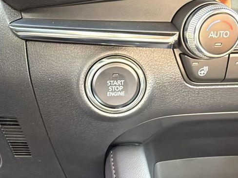 New 2026 MAZDA MAZDA3 2.5 Turbo Sedan w/Premium Plus image 18