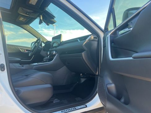Used 2024 Toyota RAV4 XSE image 20