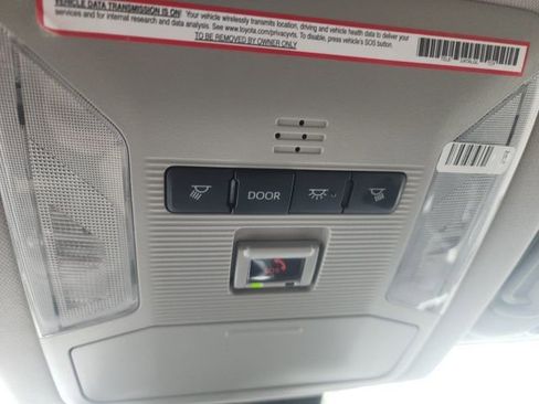 Used 2024 Toyota RAV4 XLE image 28