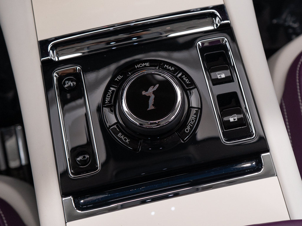 Used 2024 Rolls-Royce Spectre w/ Spectre Launch Package AWD/4WD image 29
