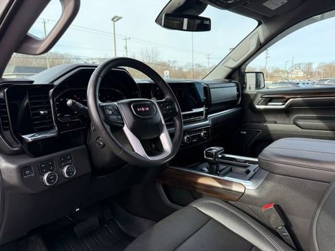 Used 2023 GMC Sierra 1500 SLT w/ SLT Premium Package image 12