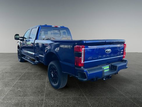 New 2026 Ford F350 Lariat w/ Black Appearance Package image 5