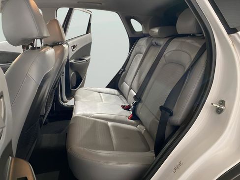 Used 2019 Hyundai Kona Ultimate image 11