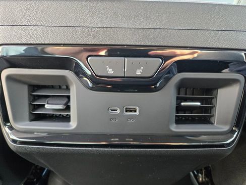 New 2026 GMC Sierra 3500 AT4 w/ Technology Package image 34