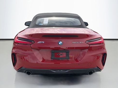 Certified 2025 BMW Z4 sDrive30i image 5