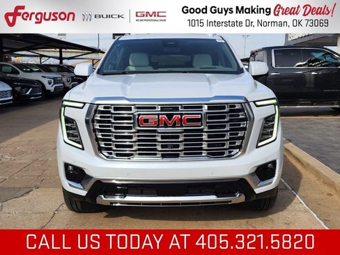 New 2026 GMC Yukon XL Denali w/ Denali Reserve Package AWD/4WD image 7