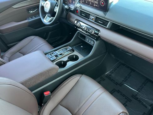 New 2026 Honda Pilot Elite image 18