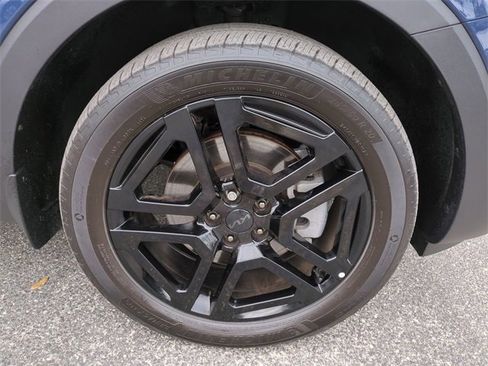 Used 2025 Kia Telluride SX X-Line image 11