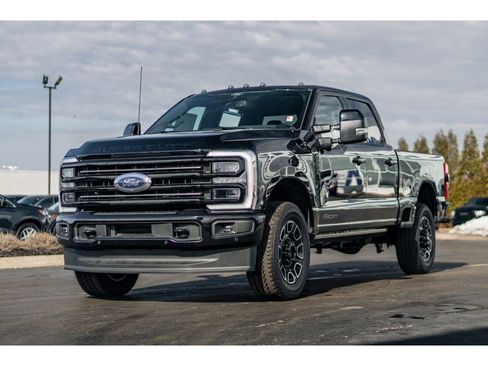 New 2025 Ford F350 Platinum image 2