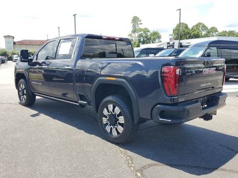 Used 2025 GMC Sierra 2500 Denali w/ Max Trailering Package AWD/4WD image 3