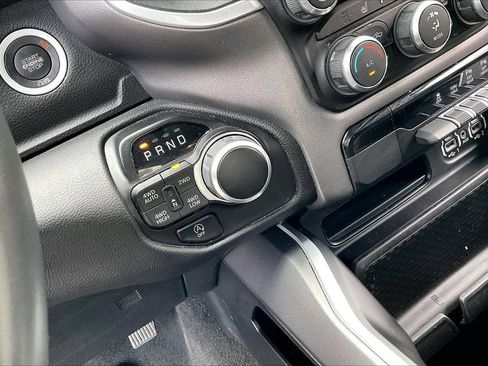 Used 2023 RAM 1500 Big Horn AWD/4WD image 30