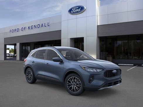 New 2026 Ford Escape SE image 7